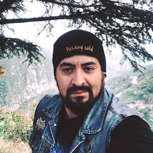 Meet your Posher, Caesar